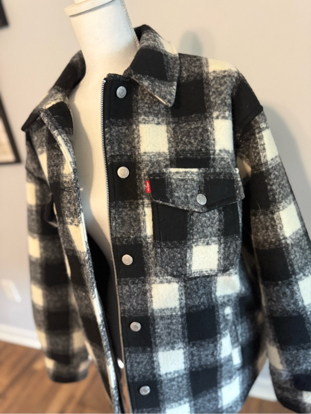 Women’s Levi oversized Black & White Plaid Wool-Blend Jacket